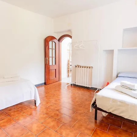 Апартаменты The Bridge-parking-wifi-2 Min From The Sea Рекко