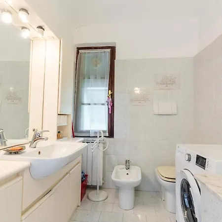 The Bridge-parking-wifi-2 Min From The Sea Apartment